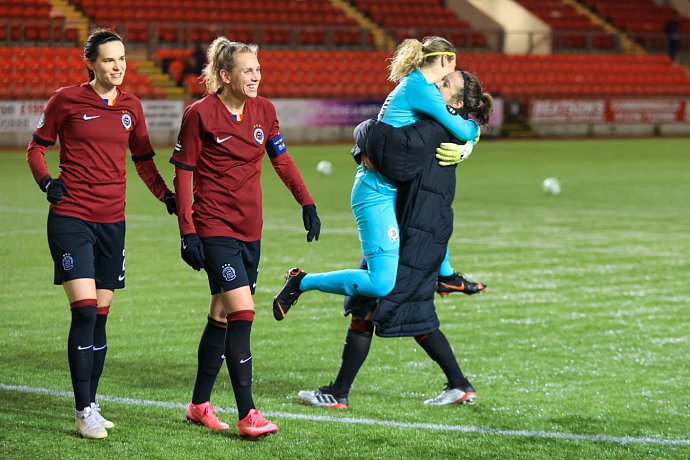Ženská liga mistryň: sparťanky postupují, slávistky vyřadil gól v  nastaveném čase | Pražský fotbalový svaz